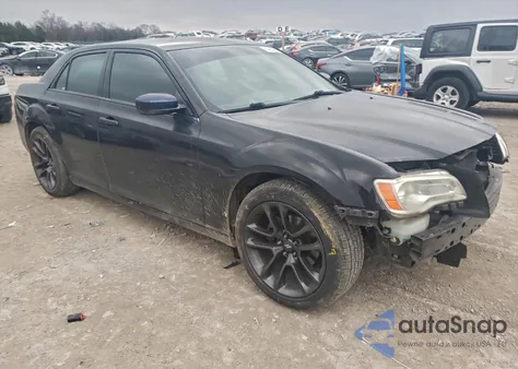 2012 Chrysler 300 из США, поврежденный, VIN 2C3CCAAG4CH165950
